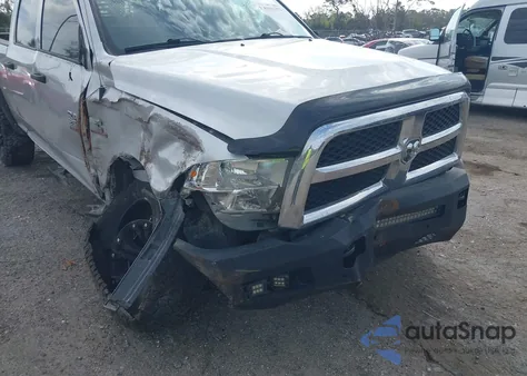 2018 Ram 2500 Tradesman 4X4 6'4 Box from USA, damaged, VIN 3C6UR5CL7JG404668